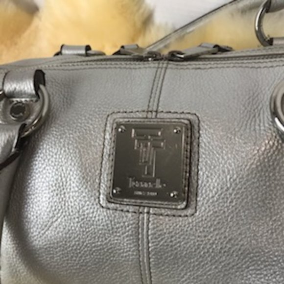 Tignanello silver leather Satchel handbag - Picture 2 of 10